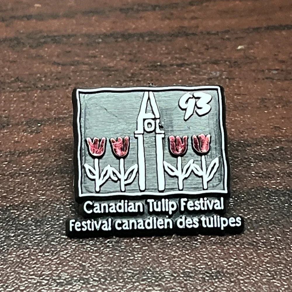 1993 Canadian Tulip Festival‎ Plastic Lapel Hat Pin